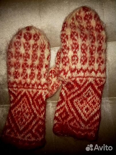 Шапки зимние, варежки, шарф