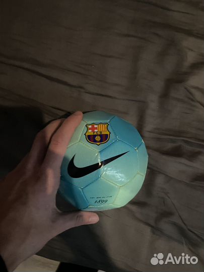 Мальнький футбольный мяч nike