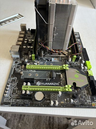 Материнская плата с процессором xeon