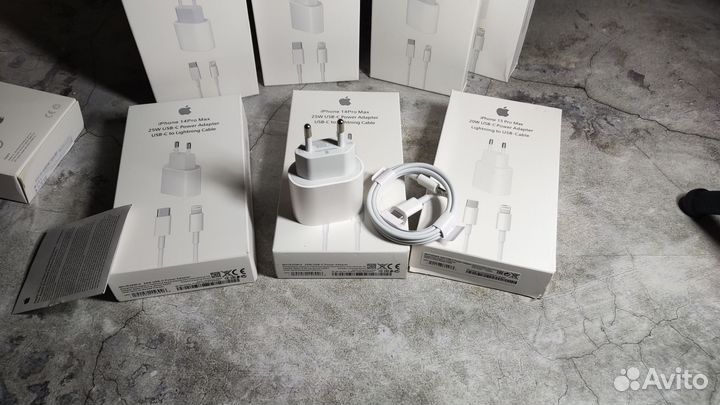 Зарядное устройство на iPhone