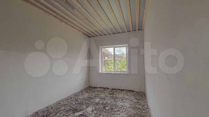 Дом 115 м² на участке 5 сот.