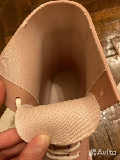 Резиновые ботинки