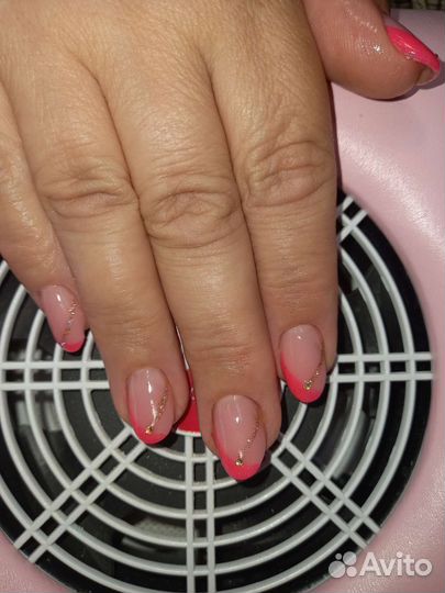 Маникюр педикюр