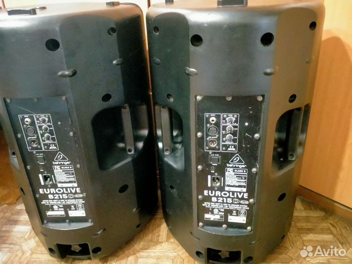 Активные колонки Beringer eurolive B215D