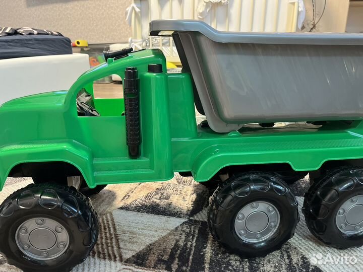 Камаз большой игрушка