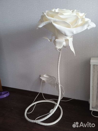 Светильник напольный Роза