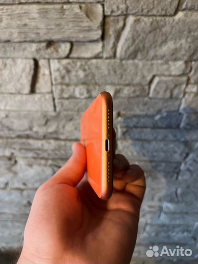 iPhone Xr, 128 ГБ