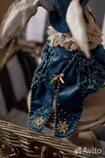 Белый кролик из «Алиса в стране чудес»