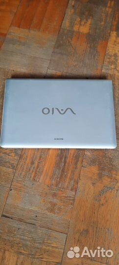 На доставке Ноутбук sony vaio i3