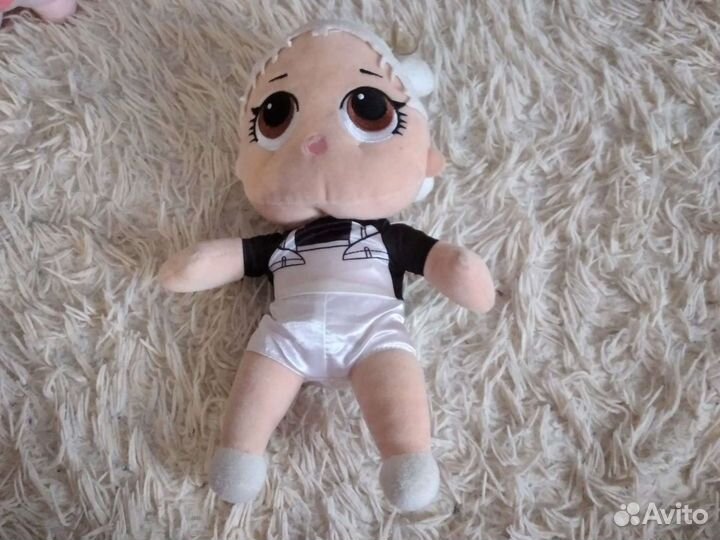 Разные мягкие игрушки