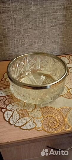 Салатник хрустальный СССР год выпуска 1986г