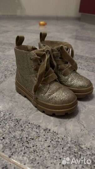 Ботинки для девочки 23 размер H&M