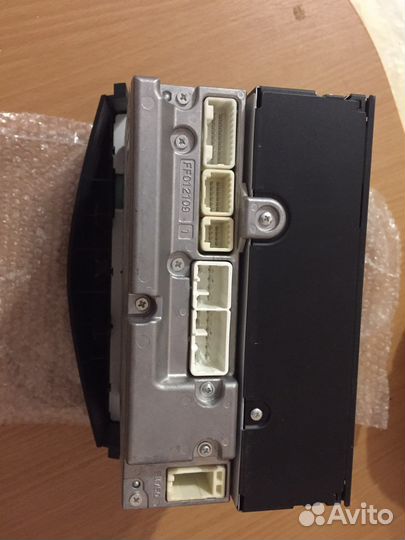 Штатная магнитола Toyota Rav4