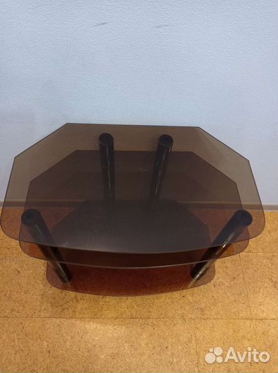 Стеклянная тумба