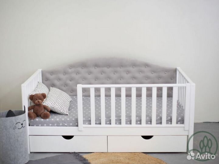 Кровать Классика с мягкой спинкой борт