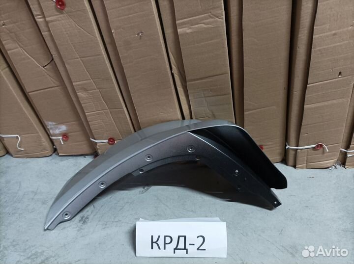 Брызговик задний левый Pajero 3 2000-2006