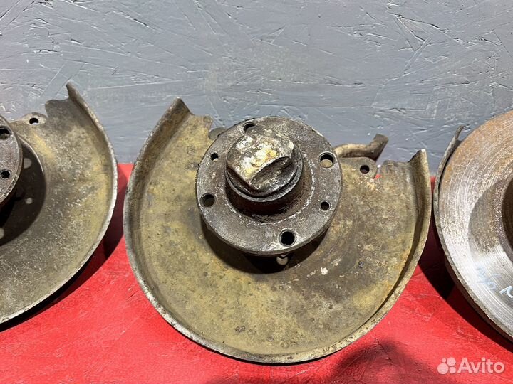 Поворотный кулак Ваз 2101-2107