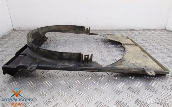 Диффузор вентилятора Mitsubishi L200 4 2007