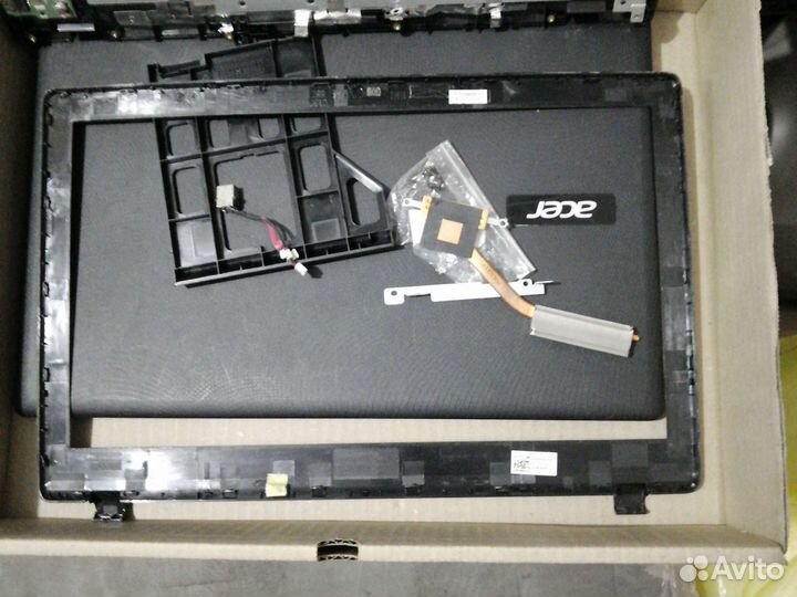 Ноутбук Acer E1-522 №58