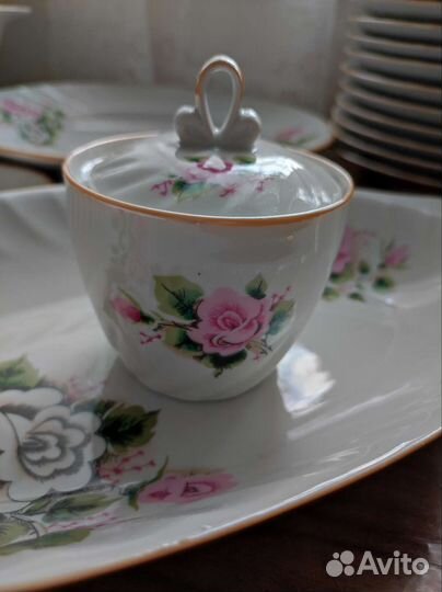 Столовый сервиз Фарфор на 12 персон