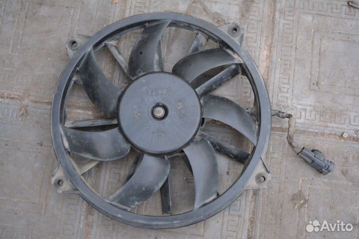 Вентилятор диффузора Citroen C4 Peugeot 408 308