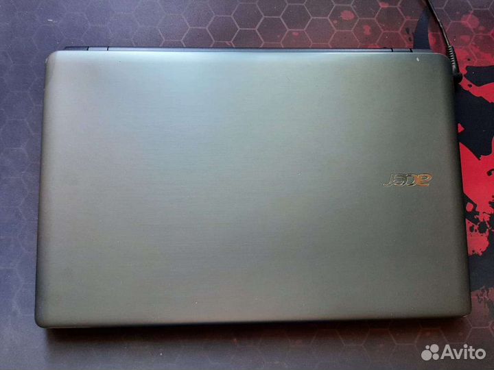 Acer Aspire V5-561G-34014G50Maik