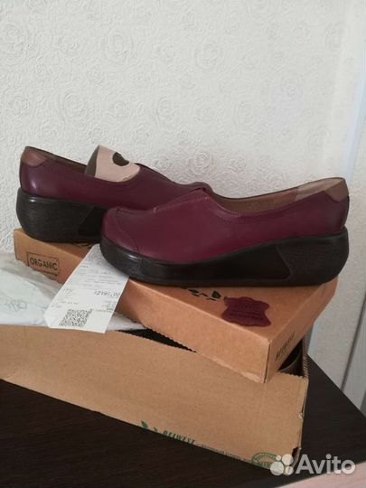 Туфли женские 37 размер натуральная кожа новые