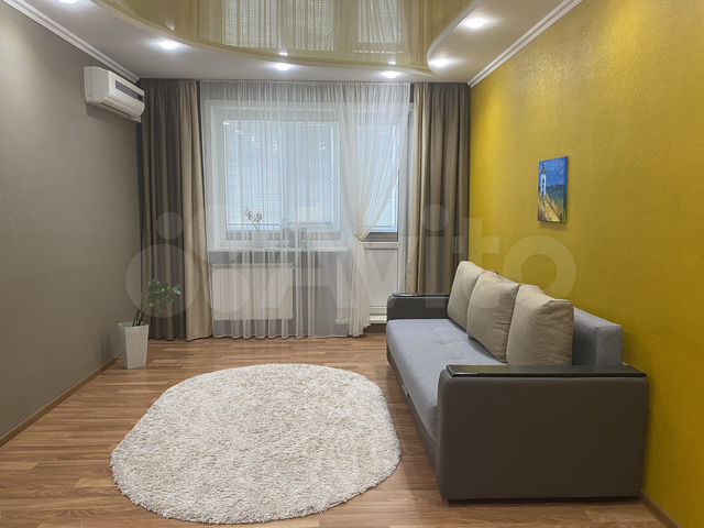 2-к. квартира, 54 м², 5/10 эт.