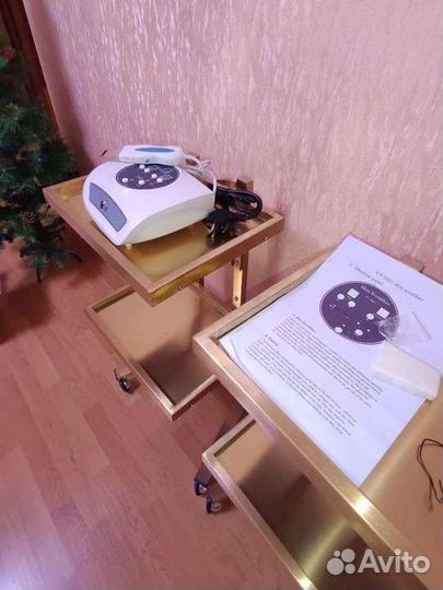 Аппарат для ультразвуковой чистки лица, терапии