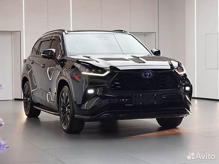 Toyota Highlander 2.5 AT, 2022, 24 750 км