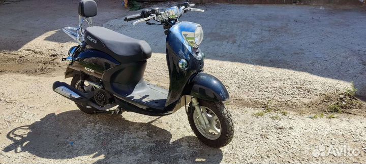 Скутер Vento Retro