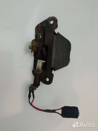 Замок багажника Almera N15 хэтчбек
