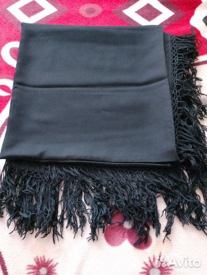 Павлопосадский шерстяной платок