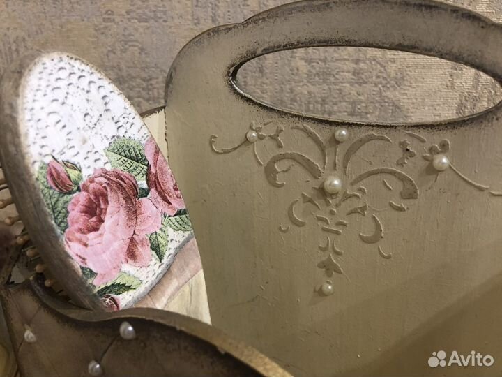 Огранайзер для расчесок, фена или рукоделия