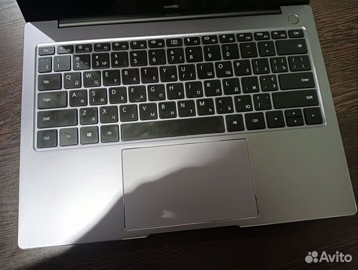 Ноутбук Huawei matebook 14
