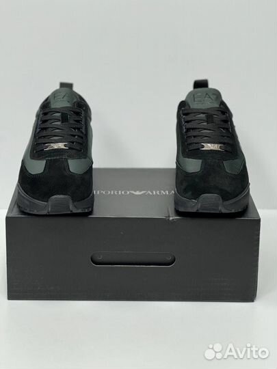 Кроссовки Armani EA7