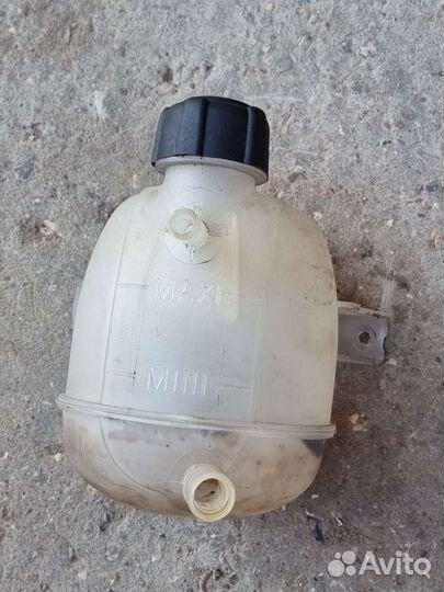 Бачок расширительный Renault 8200686355