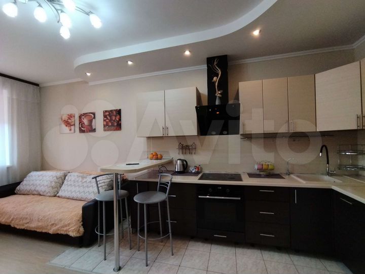 2-к. квартира, 65 м², 2/12 эт.