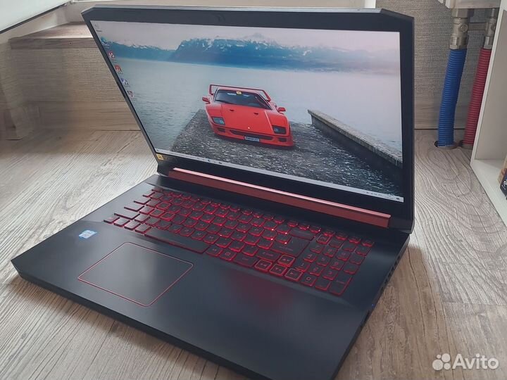 Acer Nitro 17.3 ips i7-9750h/Geforce