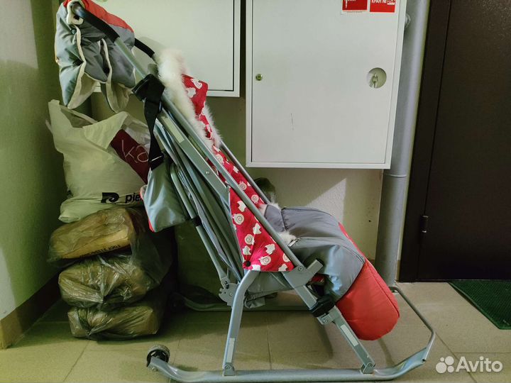 Детские санки с колесами