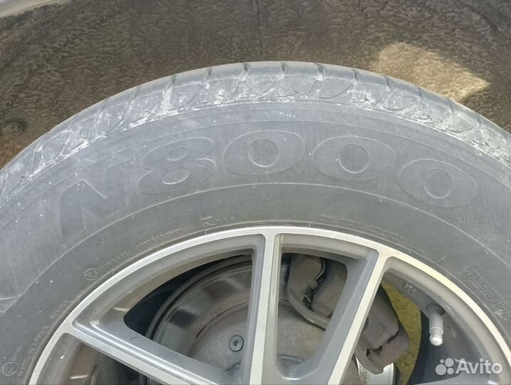 Nexen N8000 235/65 R17