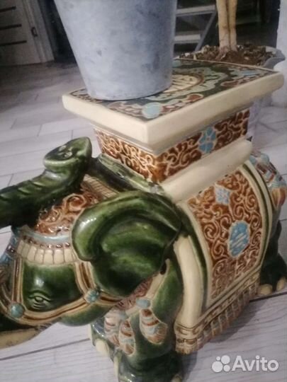 Подставка для цветов