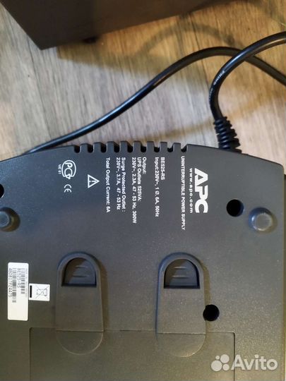 Ибп APC Back-UPS ES 525