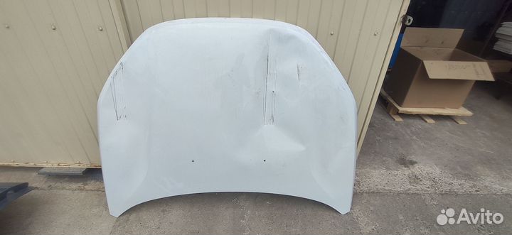 Капот LADA vesta