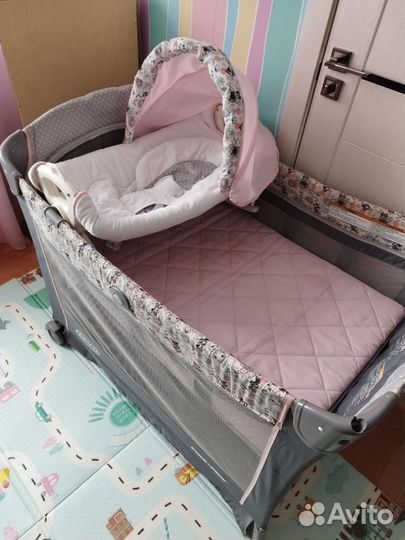 Кровать манеж с люлькой
