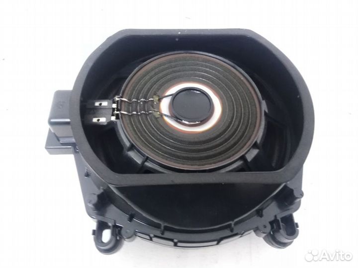 Низкочастотный динамик BMW X5E70