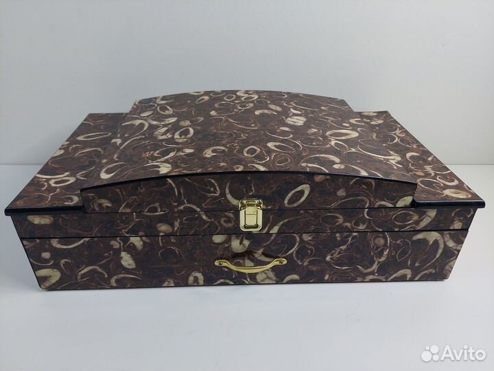 Сундук деревянный лакированный для хранения