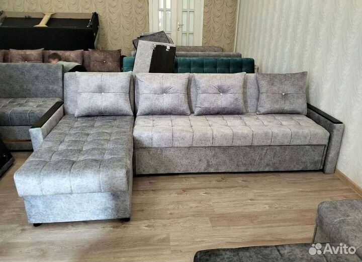 Угловой диван в наличии не б/у
