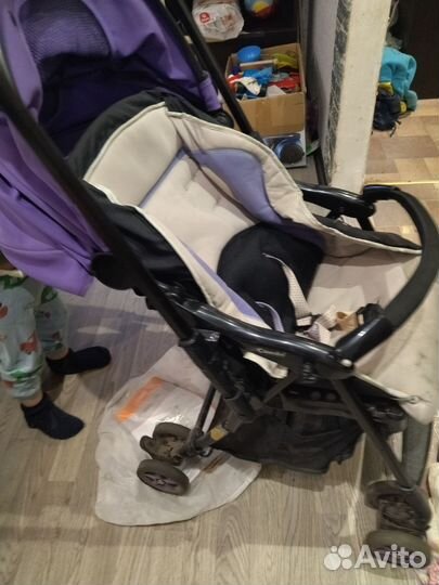 Прогулочная коляска