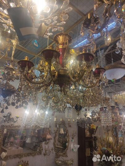 Люстра бронза,бра,консоли,вазы,лампы